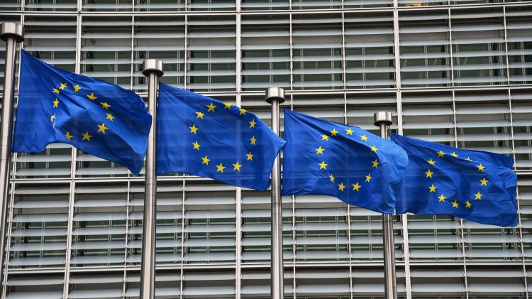 Еврокомиссия приняла поправки по Таксономии ЕС и регулированию ESG-рейтингов