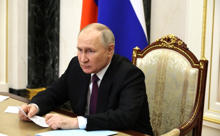 Президент РФ продлил антикризисные корпоративные меры на 2024 год