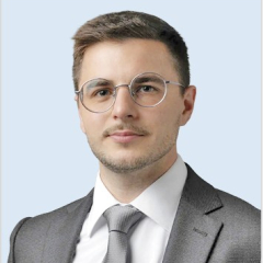 Красавин Павел.